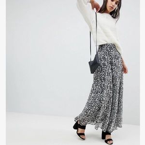 Lily and Lionel Exclusive Maxi Skirt
